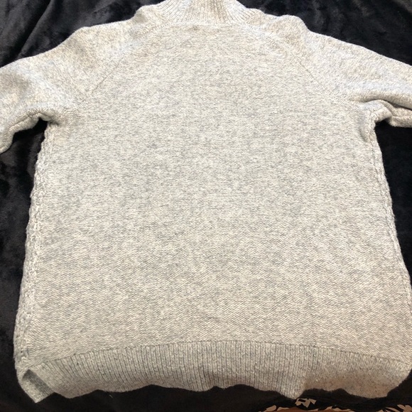Tommy Hilfiger grey sweater. Size XL. Quarter zip front with collar. - Picture 4 of 4